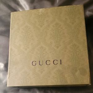 A Gucci green and Red belt